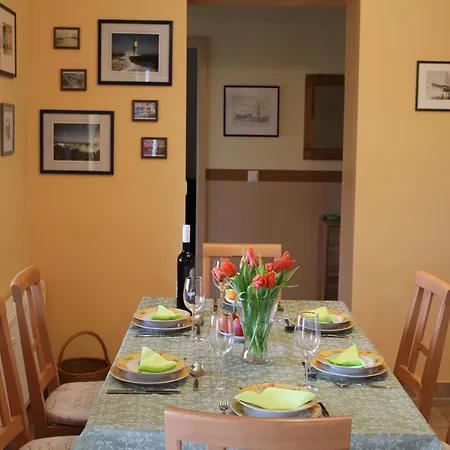 In Mit Sauna Börgerende-Rethwisch